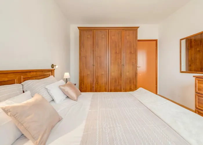 Gasthuis Ivkolina 3*