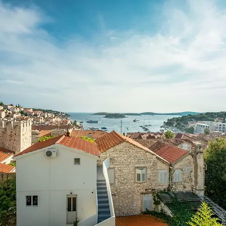 Vendégház Ivkolina 3*