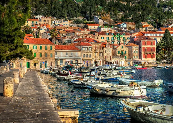 Ivkolina Guest house Hvar Town